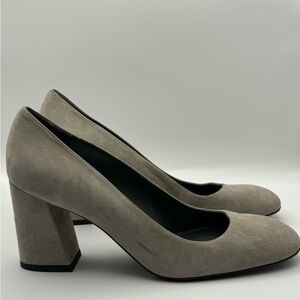 NEW STUART WEITZMAN GREY SUEDE PUMPS HEELS SZ 8M